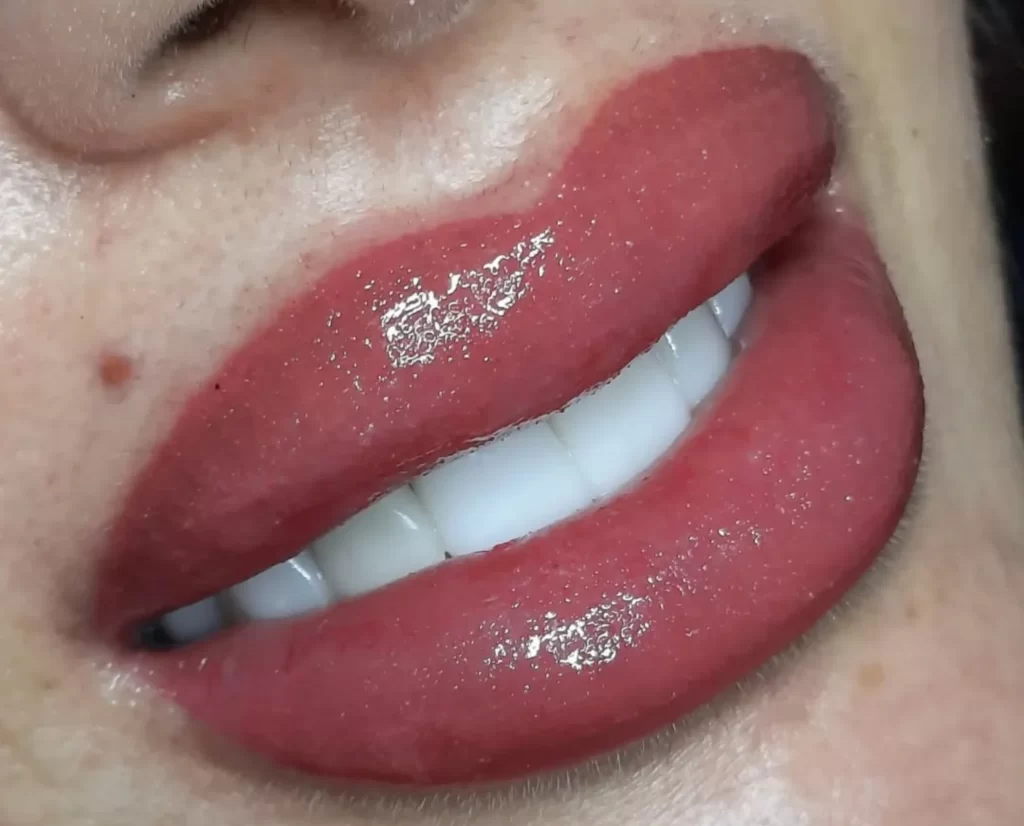 How Long is Swelling After Lip Tattoo