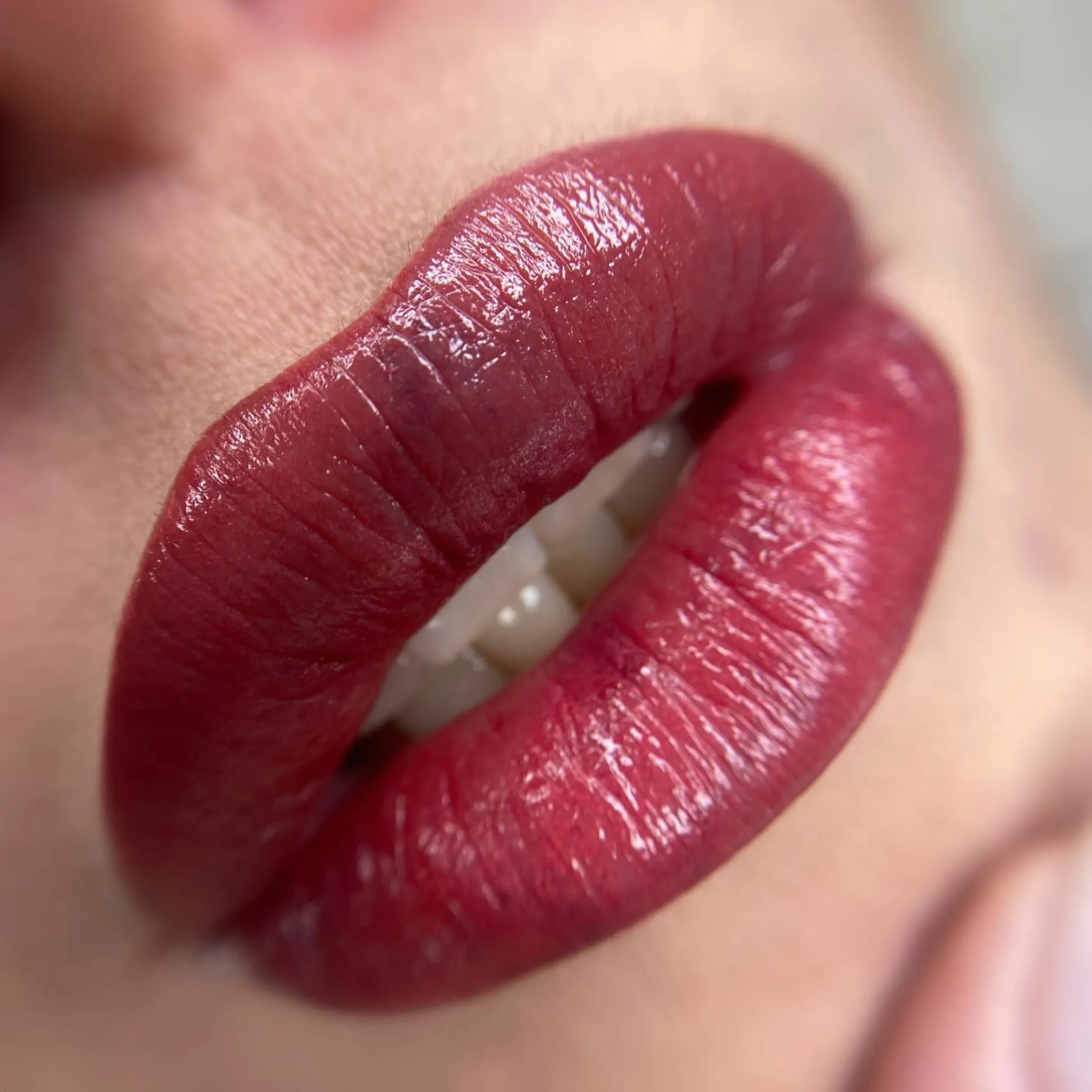 lip tattoo swelling timeline